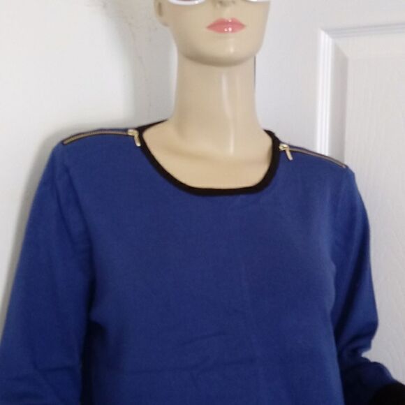 Valerie Stevens zip shoulder rayon top - Picture 1 of 6